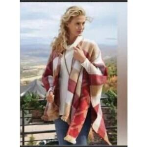 SOFT SURROUNDINGS Buffalo Plaid Throw Over Fringe Shawl Country Cozy